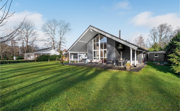 3 bedroom amazing home in Glesborg 1