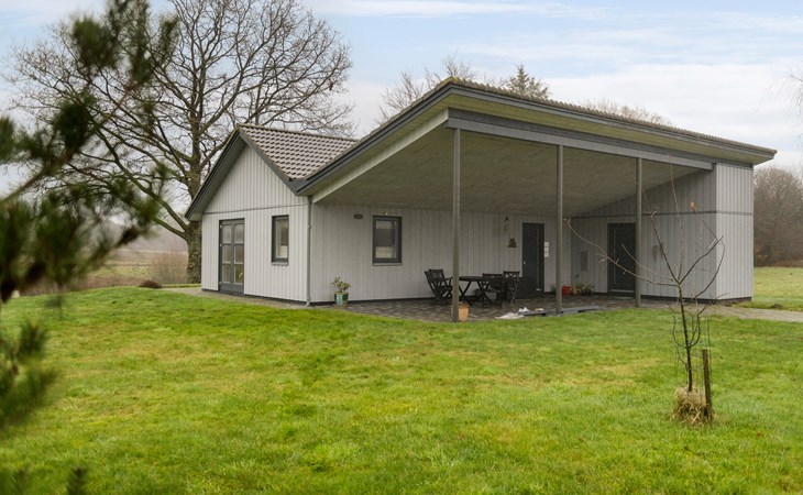 2 bedroom beautiful home in Hovborg 1