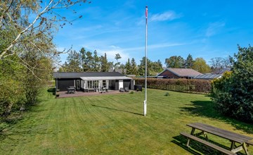 "Ansine" - 500m from the sea 3