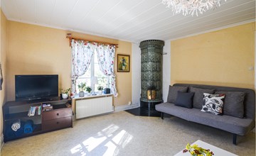 Nice home in Munkedal with lake view 3