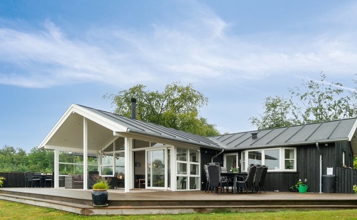 "Esmeralda" - 350m from the sea in Djursland and Mols 1