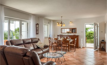 Villa Basic 2