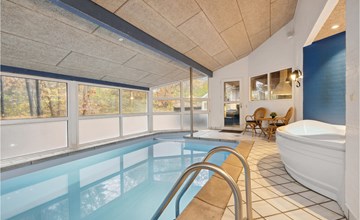 Beautiful home in Glesborg with WiFi 2