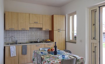 Schöne Ferienwohnung in Ricadi mit Swimmingpool 3