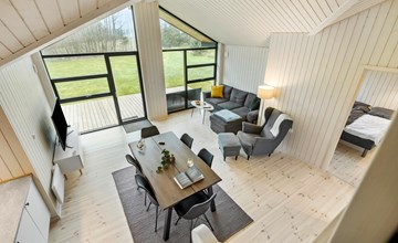 Amazing home in Aakirkeby with WiFi 3
