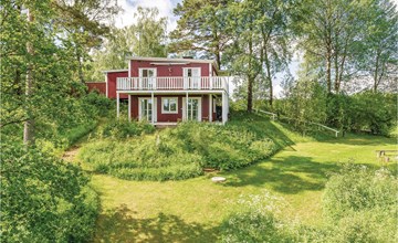 Nice home in Bodafors 2