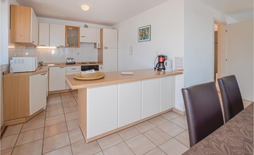 Awesome home in Calvi with kitchen 2