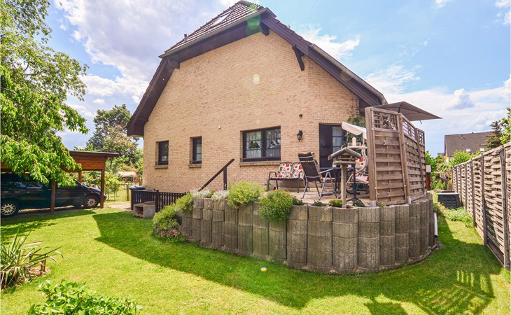 Gorgeous apartment in Berlin-Bohnsdorf 1