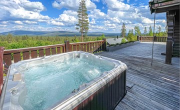 Awesome home in østby with jacuzzi 2
