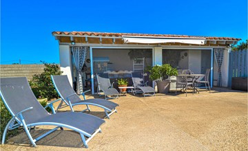 Gorgeous home in Moulès with WiFi 2