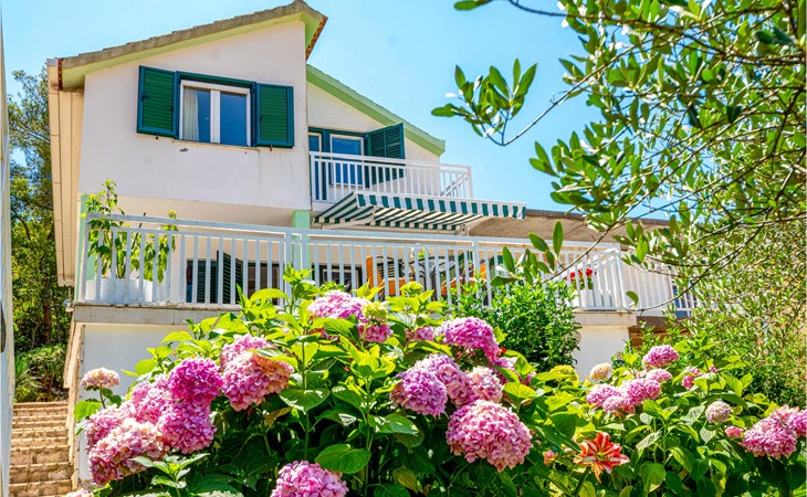 Gorgeous home in Ston with WiFi 1