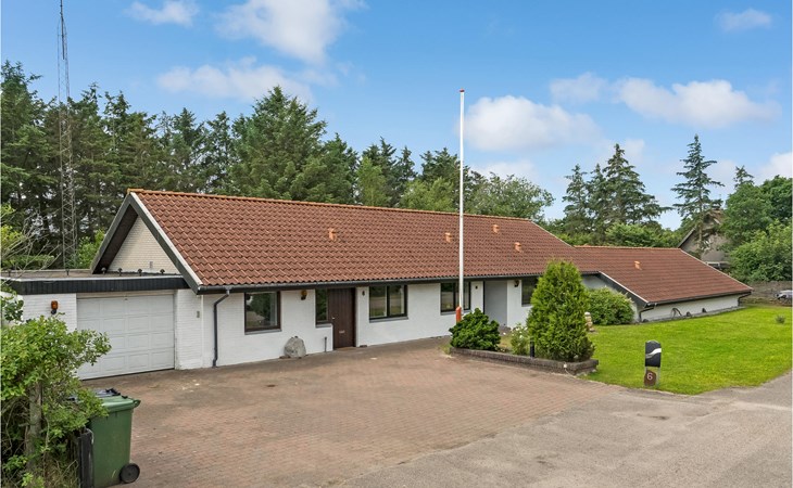 Gorgeous home in Nørre Nebel with WiFi 1