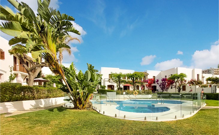 Beautiful apartment in Estepona 1