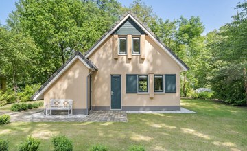 Esdorp Bungalow | 4 persons 2