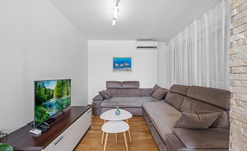 3 bedroom lovely apartment in Sibenik 3