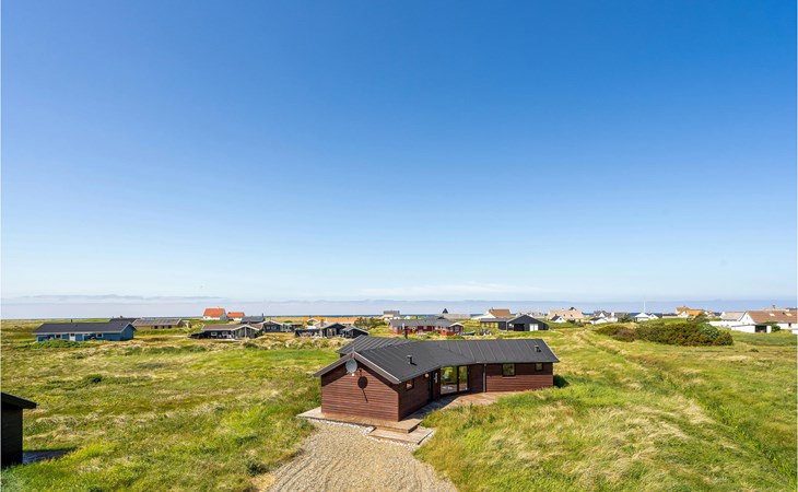 Beautiful home in Frøstrup with WiFi 1