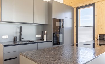 Penthouse #1c with sauna & outdoor bathtub 3