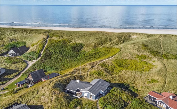 Gorgeous home in Hvide Sande with sauna 1