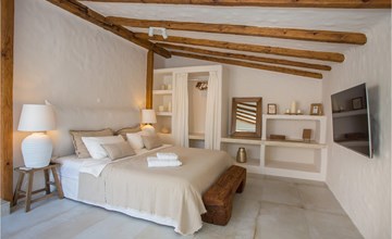 Villa San Biagio Heart 3