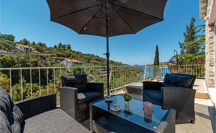 Gorgeous home in Vela Luka with WiFi 1