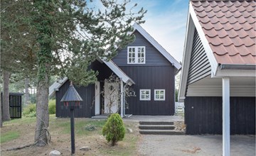 Awesome home in Ebeltoft with WiFi 3