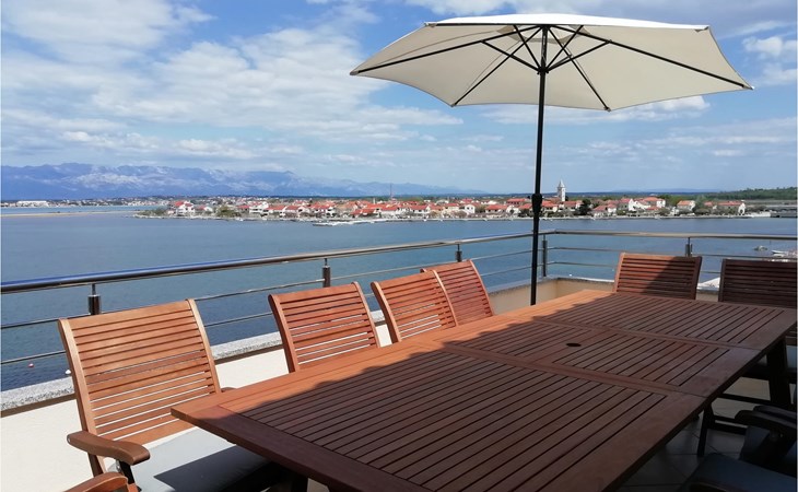 6 bedroom cozy apartment in Nin 1