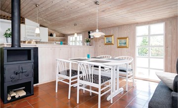 Awesome home in Hadsund with sauna 3