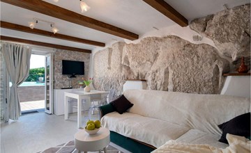 Lovely home in Labin with WiFi 3