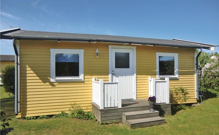 1 bedroom awesome home in Köpingsvik 1