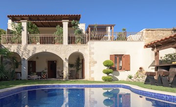 Nicole Villa - "Kostenloser" beheizter Pool, Village Escape 2