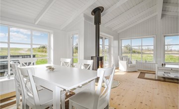 Lovely home in Grenaa with kitchen 2