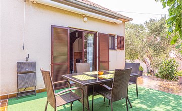 Cozy home in Betina with WiFi 3