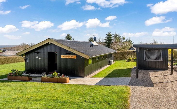 "Ofrath" - 350m to the fjord 1