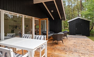 3 bedroom lovely home in Nexø 2