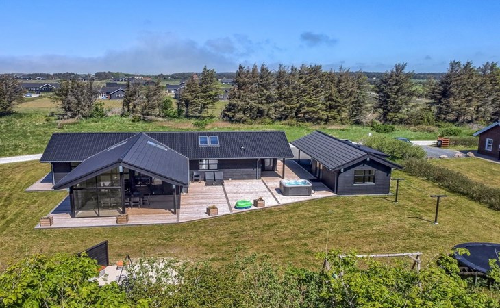 "Amitola" - 700m from the sea in NW Jutland 1