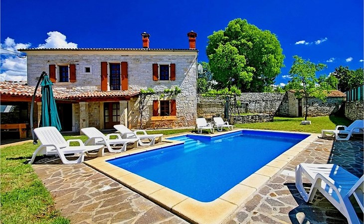 Prachtig huis in Tinjan met wifi 1