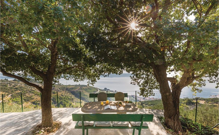 1 bedroom beautiful home in Podgora 1