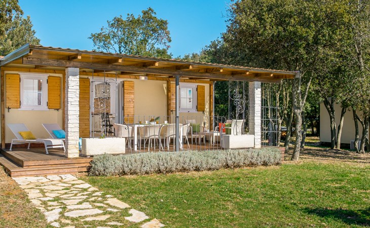 Mon Perin Stacaravan Deluxe 1