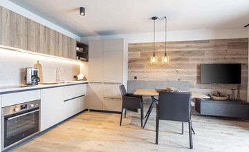 with 2 bedrooms & IR sauna 3