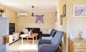 4 bedroom gorgeous home in Hervik 2