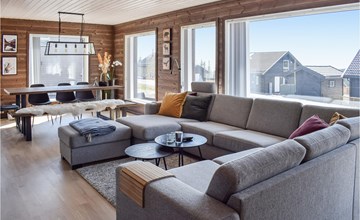 4 bedroom cozy home in Sjusjøen 2