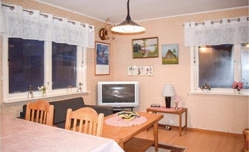 Beautiful home in älmhult with WiFi 3