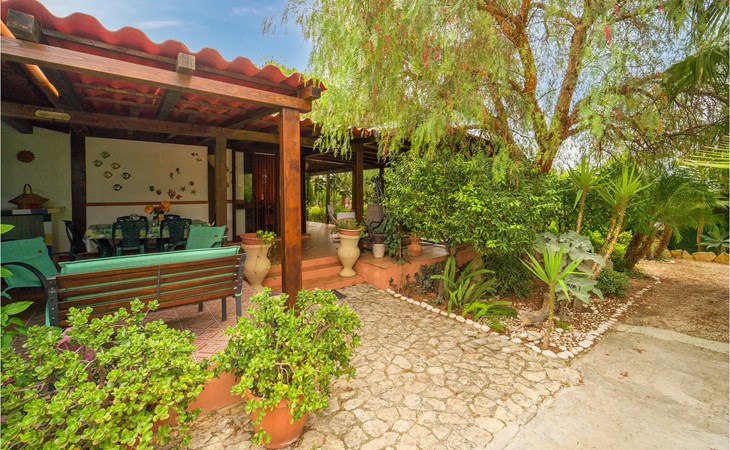 Lovely home in Menfi with WiFi 1