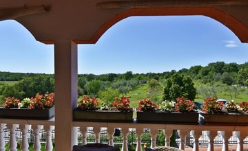 Comfortable 4-person holiday home in Umag (Valizza) 3