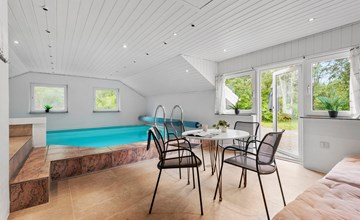 4 bedroom pet friendly home in Blåvand 2