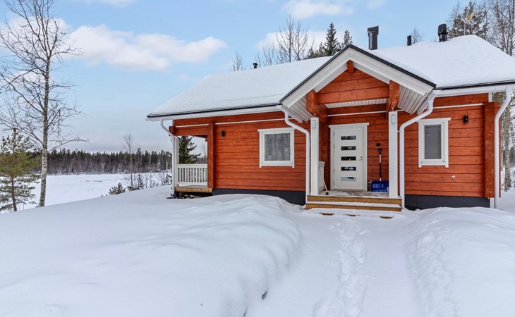 Huvila tornionjoen rannalla 1