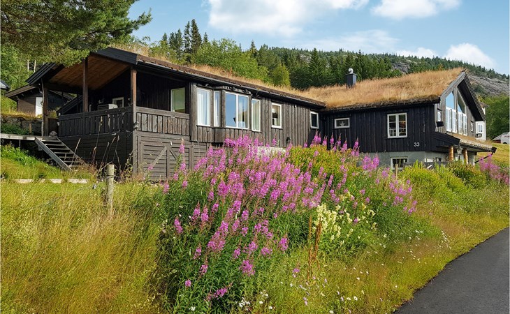 Lovely home in Rysstad 1