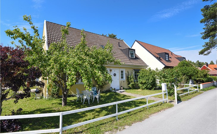 3 bedroom lovely home in Visby 1