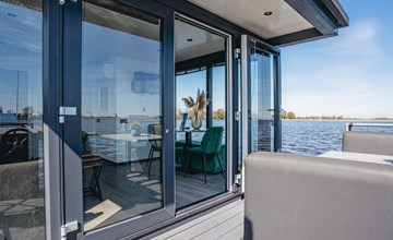 Houseboat Havenlodge Plus Uitgeest 4 Persoons 2