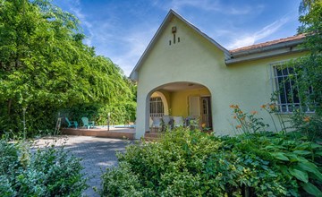 Klimatisiertes Ferienhaus in Siófok mit Grill 3